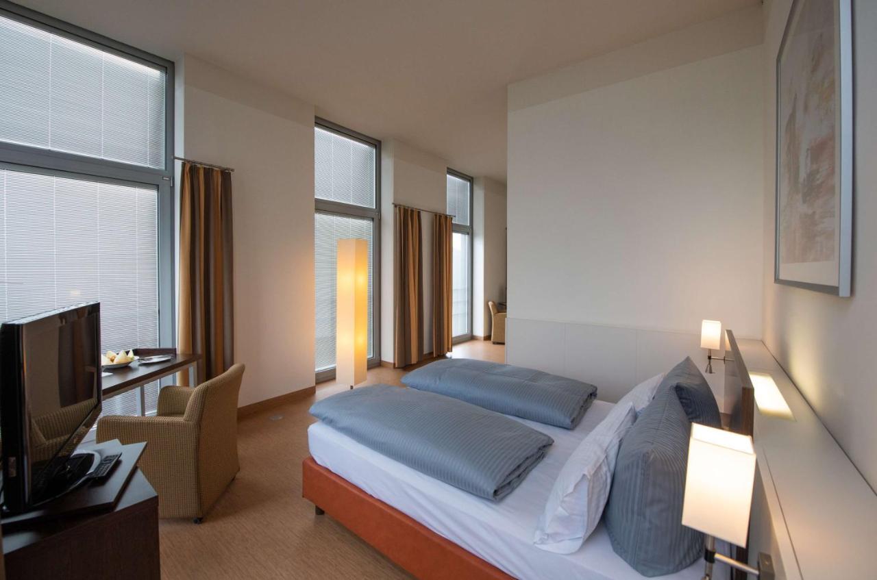 Livenwork Hotel & Coworking Gvz إنغولشتات المظهر الخارجي الصورة