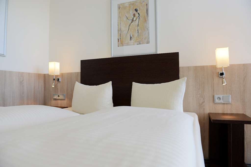 Livenwork Hotel & Coworking Gvz إنغولشتات الغرفة الصورة