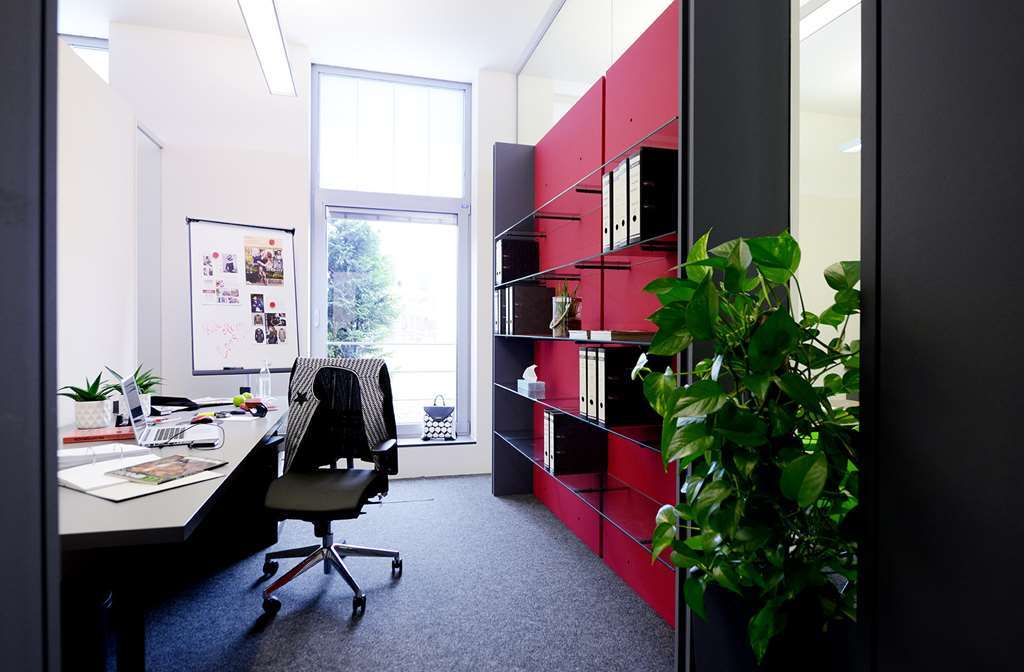 Livenwork Hotel & Coworking Gvz إنغولشتات المرافق الصورة